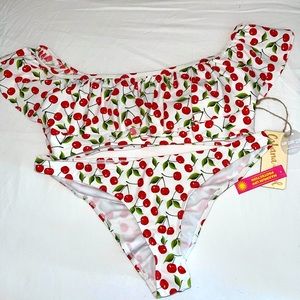 Cabana del Sol Ruffled Off the Shoulders Bikini